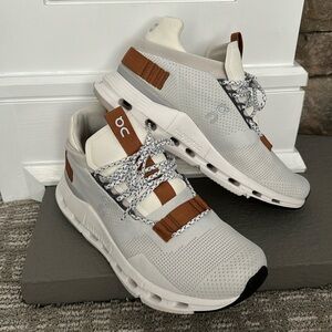 On Cloud Nova Running sneakers